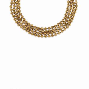 A 18K yellow gold necklace, with cotton string.