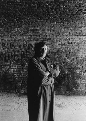 Gino Strada: Emergency