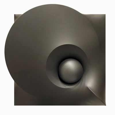 Superficie nera n°44, vernice acro vinilica su tela estroflessa entro plexiglass