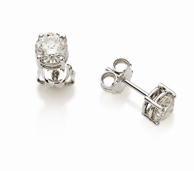 Orecchini, Paio di orecchini punto luce in oro bianco 18K con diamanti