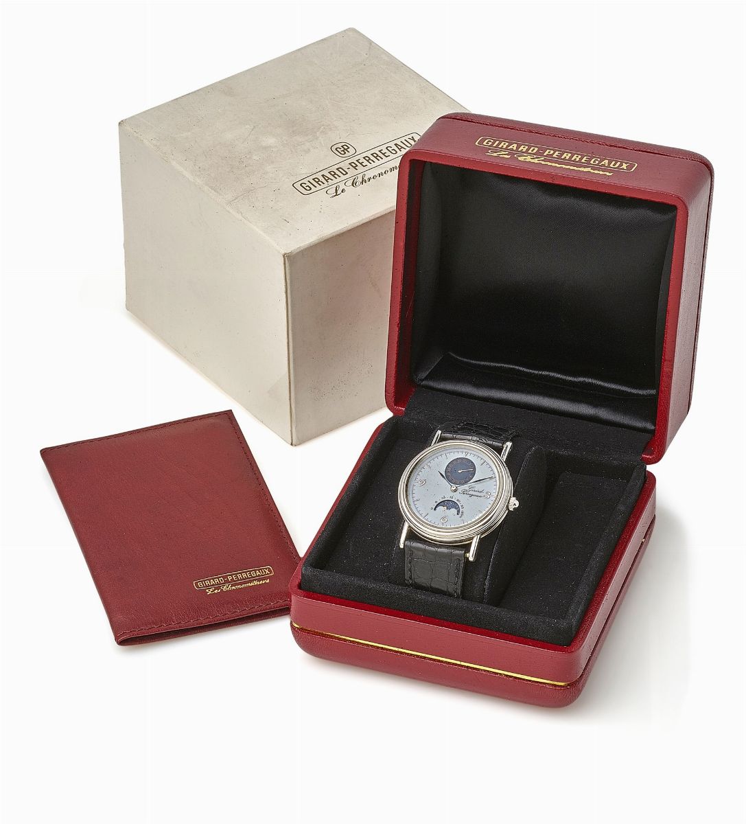 GIRARD PERREGAUX WRISTWATCH IN PLATINUM REF. 4829 Jewels Clocks