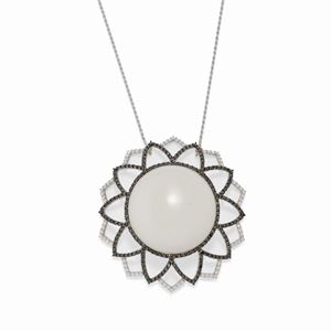 Collana con diamanti e agata