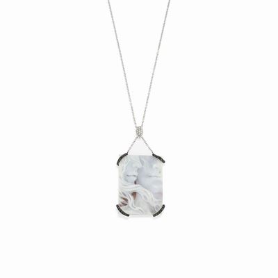 Collana con cammeo, oro bianco 18K e dettagli in diamanti