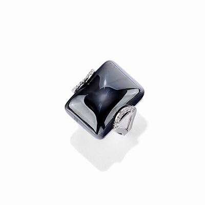 Anello con Ematite e Diamanti