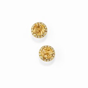 A 18K yellow gold, quartz and diamond earrings
