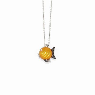 Collana in oro bianco 18K con madreperla arancione e diamanti