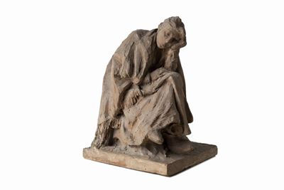 Donna pensosa, scultura in terracotta