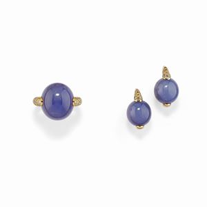Pomellato - A 18K grey gold, diamond and chalcedony ring and earrings, Pomellato