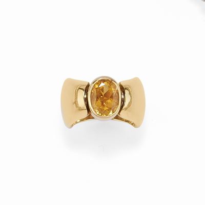 Giò Caroli, Anello in oro giallo 18K con quarzo citrino taglio ovale