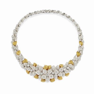Importante collier in oro bianco 18K con diamanti taglio brillante
