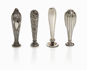 LOTTO DI QUATTRO SIGILLI D’EPOCA IN ARGENTO 