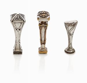 LOTTO DI TRE SIGILLI D’EPOCA IN ARGENTO