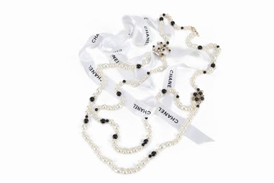 Lunga Collana con Perle di Fantasia e Boules