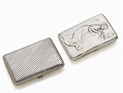 Due scatole portasigarette in argento, Francia, fine XIX - inizi XX secolo