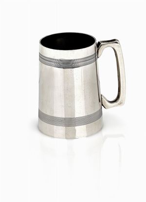 A VINTAGE SILVER TANKARD, LONDON, 1892