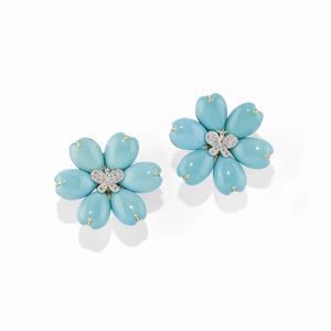 A 18K two-color gold, turquoise and diamond earclips