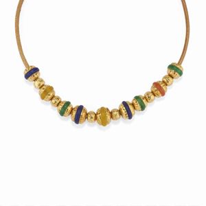 A 18K yellow gold and vitree pastes necklace, Mancadori