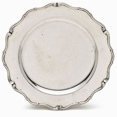 IMA GUERCI, Piatto in argento, Alessandria, Italia, 1950-1967