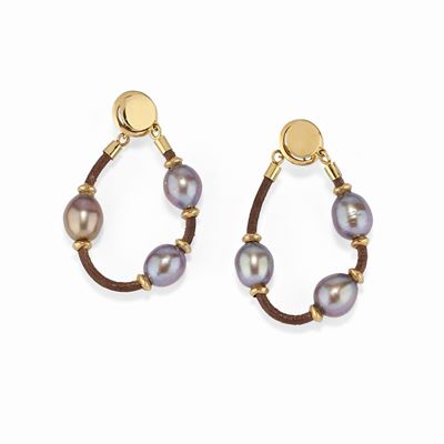 DADA Arrigoni, Orecchini con perle in oro giallo 18K