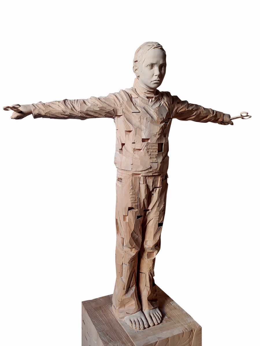 Gehard Demetz - Don't cry in public, scultura in legno