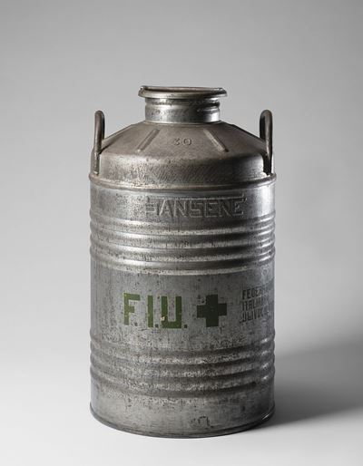 Oil Can Fiu