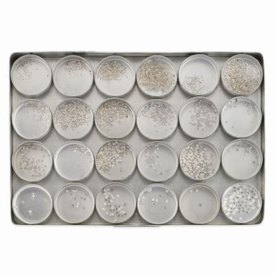 Cofanetto con diamanti, taglio brillante, caratura totale ct 49,09