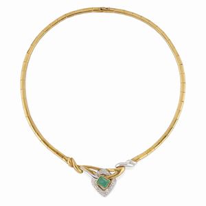 A 18K two color gold, emerald and diamond necklace