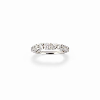 Anello con diamanti, oro bianco 18K, ct 1,34 circa