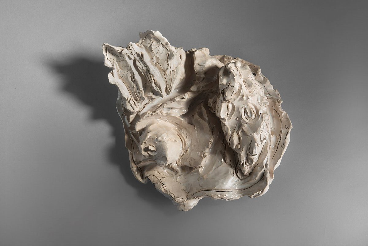 Lucio Fontana - Farfalla e conchiglia, ceramica colorata, 1938