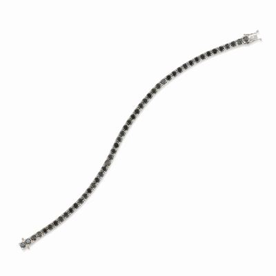 Bracciale tennis in oro bianco 18K con diamanti neri, ct 8,50