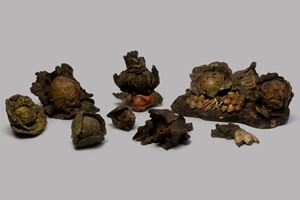 Lot of eight vegetables in polychrome terracotta, 19th century