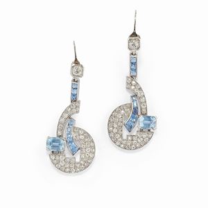 A 18K white gold and platinum, diamond and aquamarine decò earrings