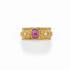 A 18K yellow gold, ruby and diamond ring, signed M. Buccellati