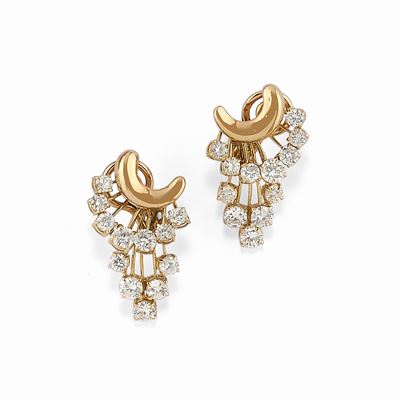 Orecchini in oro giallo 18K con diamanti taglio brillante, circa 3,20 ct