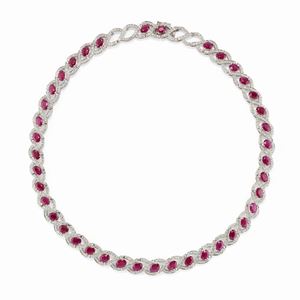  - Collana con rubini e diamanti
