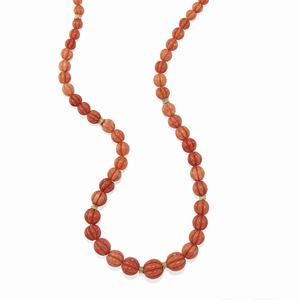  - Collana con corallo