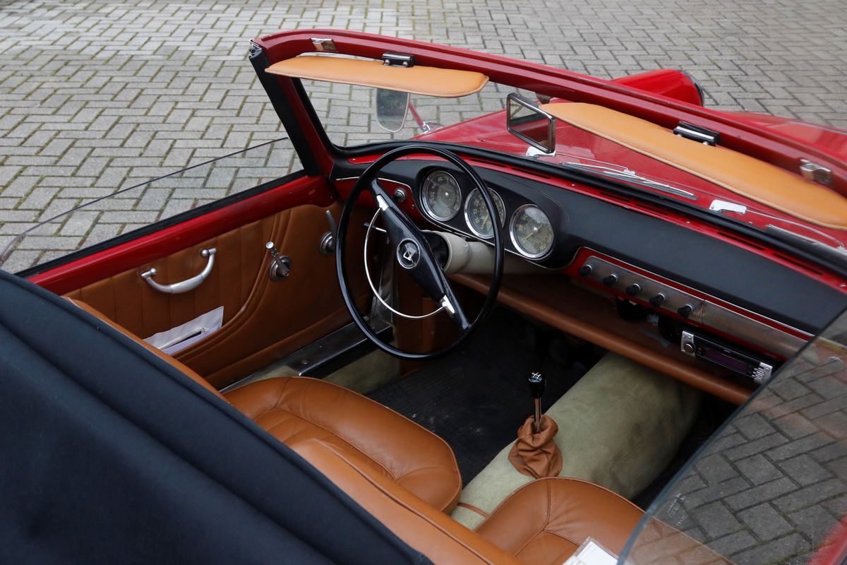 Lancia - Appia Convertibile (vignale)