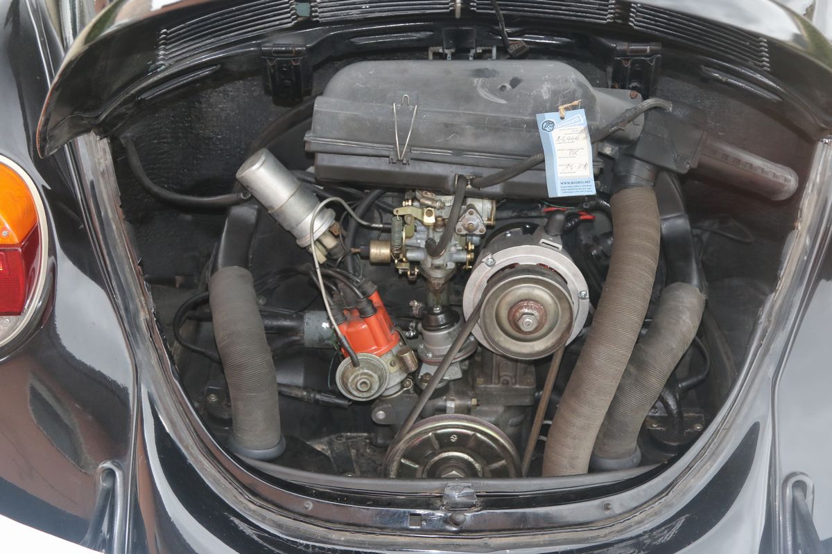 Volkswagen - 1303 Cabriolet (typ 15 D 11) (karmann)
