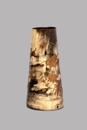 Vaso in corno Shibayama, Giappone periodo Meiji