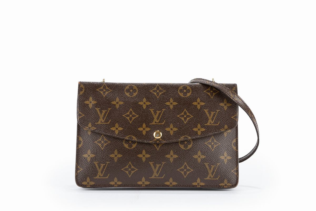 Sold at Auction: LOUIS VUITTON MONOGRAM BRIEFCASE 20th Century