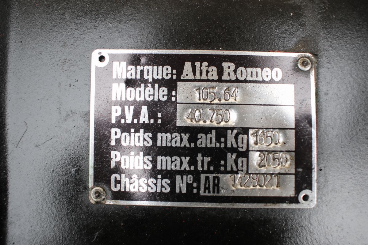 Alfa Romeo - Montreal (bertone)