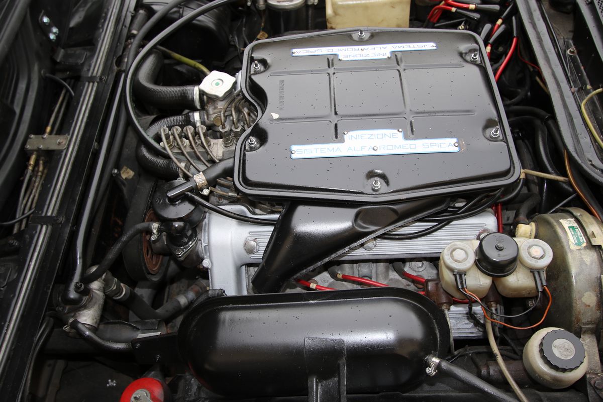Alfa Romeo - Montreal (bertone)