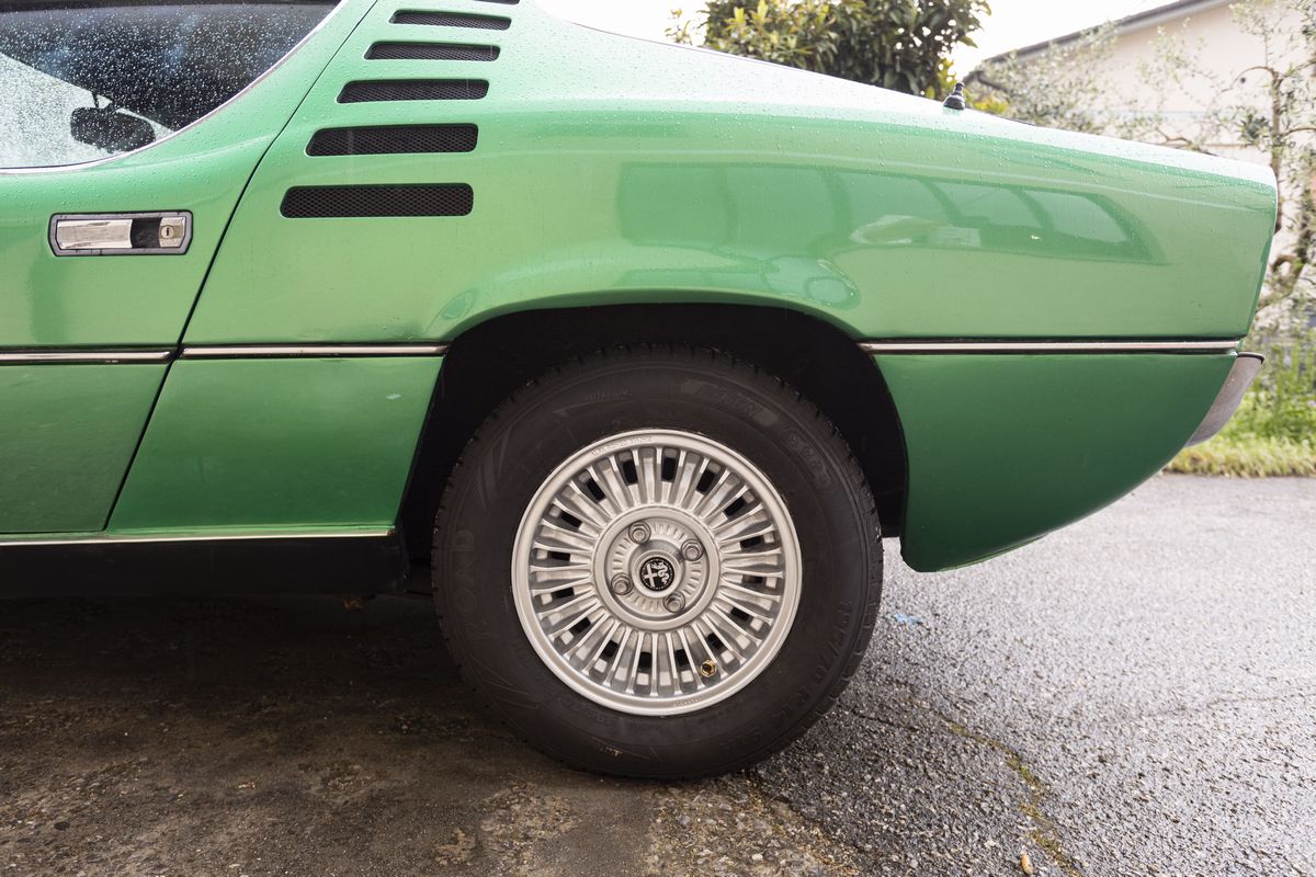 Alfa Romeo - Montreal (bertone)