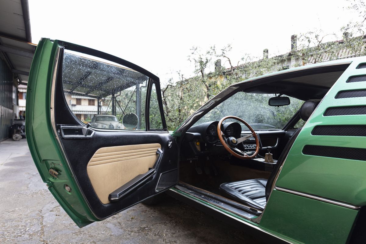Alfa Romeo - Montreal (bertone)