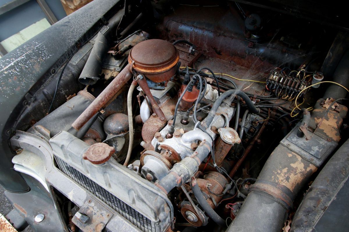 180 (w120 Ponton) (mercedes-benz)