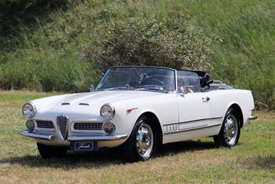 2000 Spider (touring)