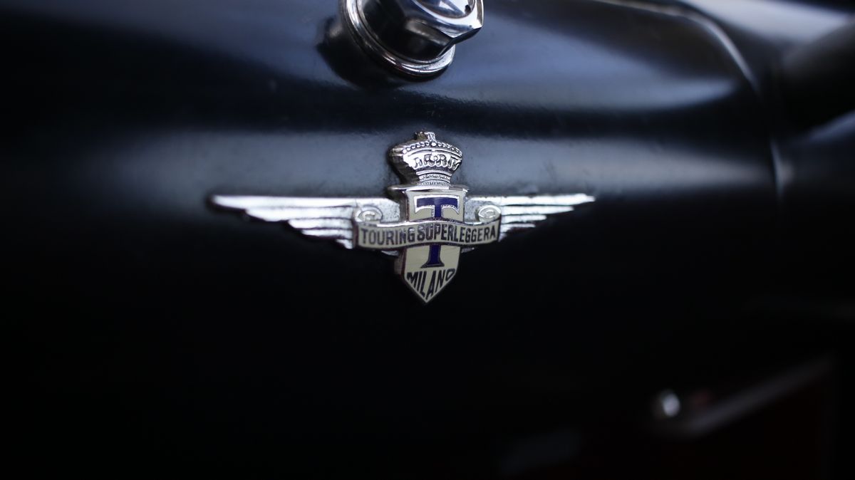 Alfa Romeo - 2000 Spider (touring)