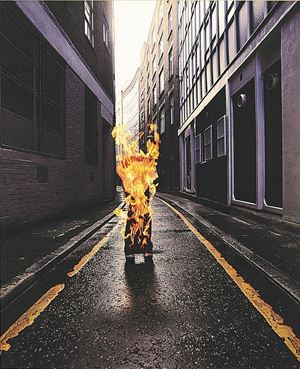 RANKIN - Bonzo che si dà fuoco