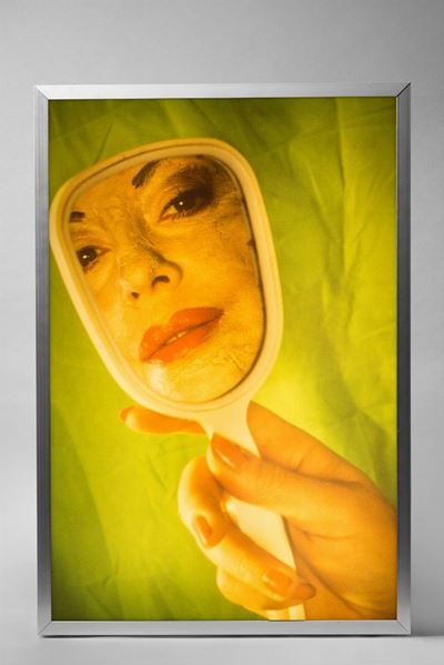 Parodie Make-up Aux Miroir, 1997