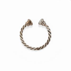 A 925 silver key holder